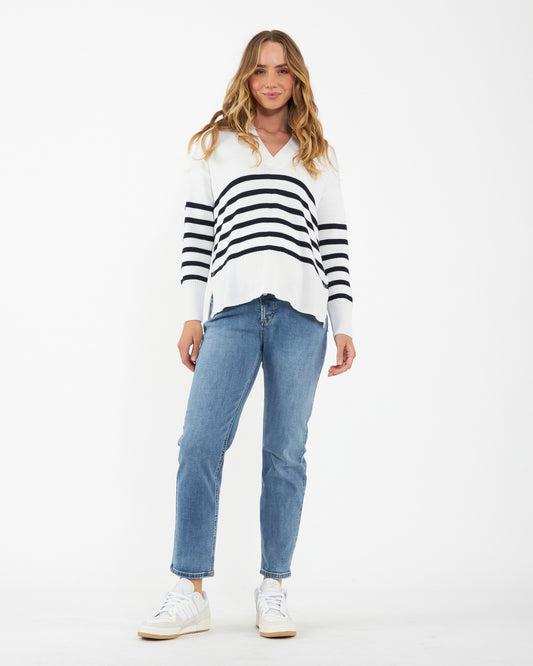 Ripe Hunter Over Bump Crop Jean in Vintage Wash