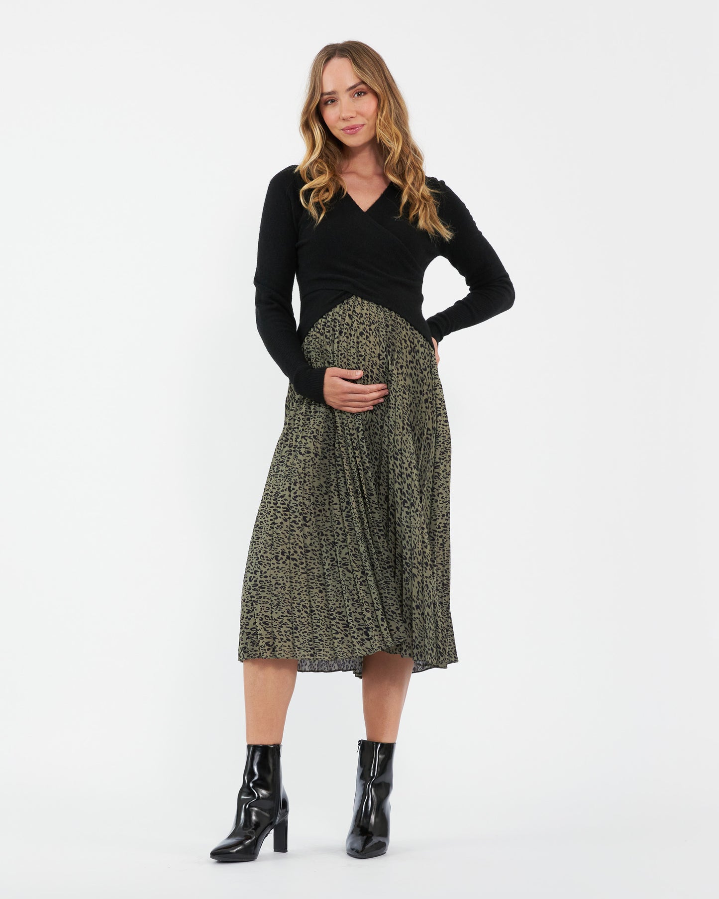 Ripe Cleo Pleat Skirt in Khaki/Black