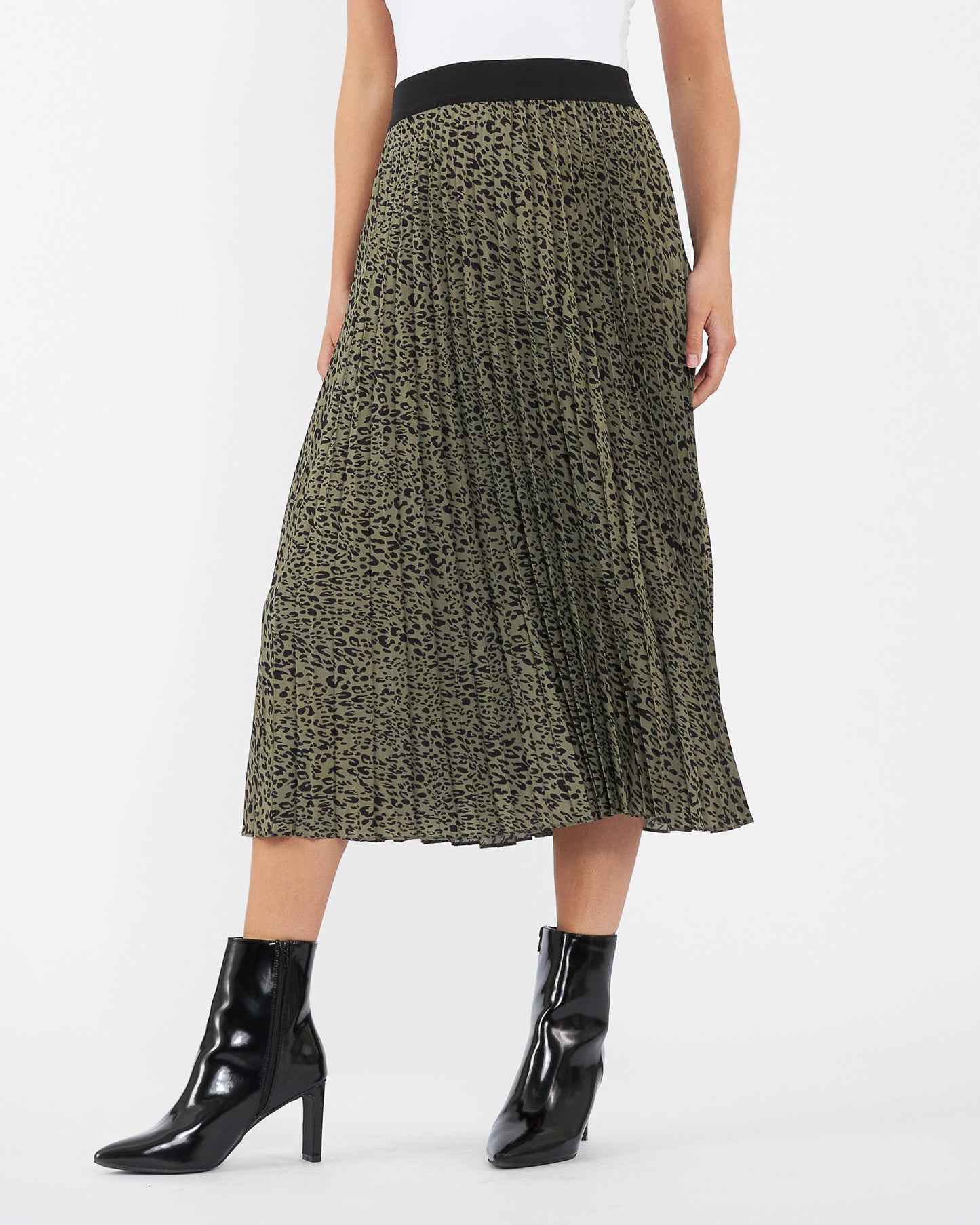 Ripe Cleo Pleat Skirt in Khaki/Black