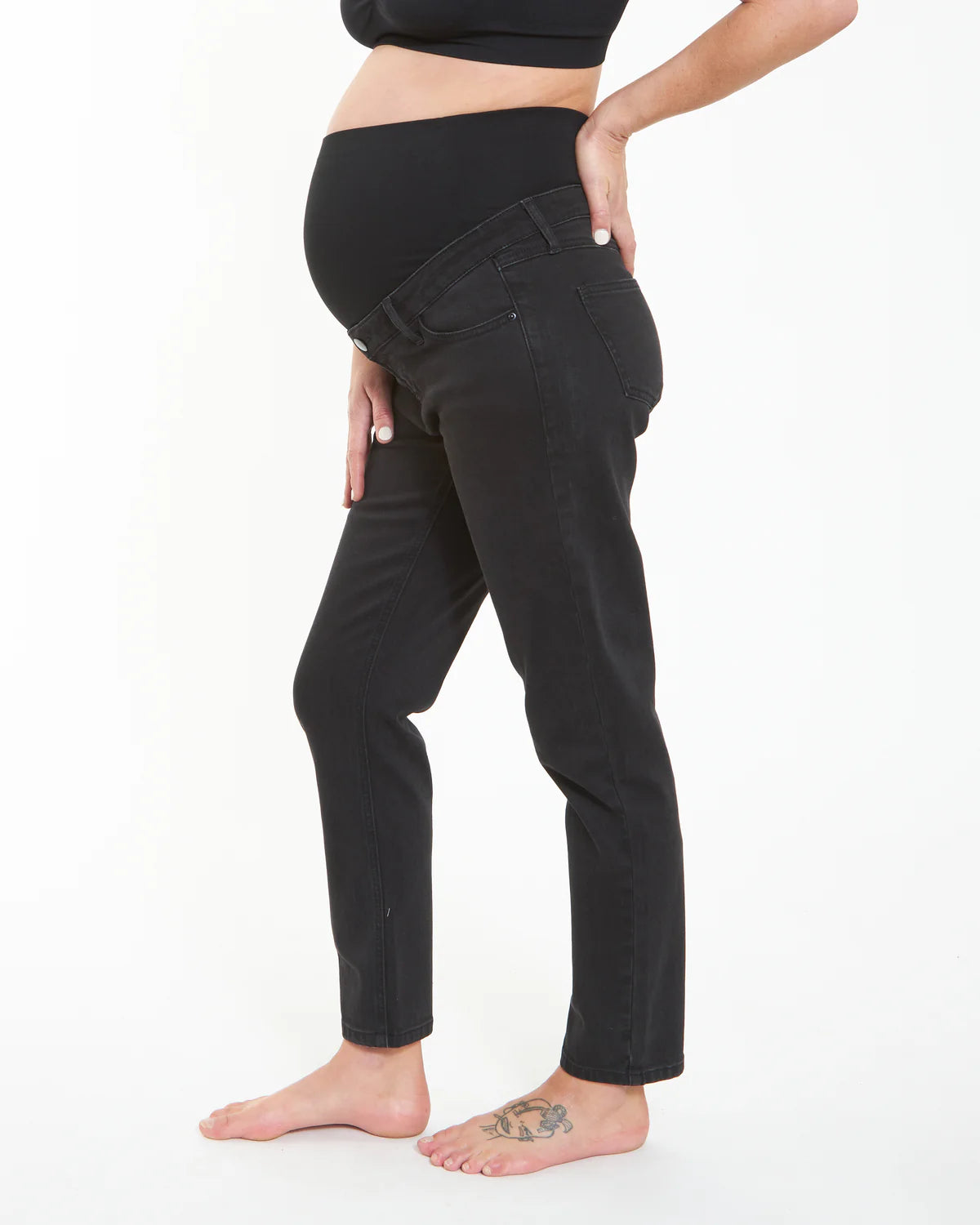Ripe Hunter Over Bump Crop Jean in Black