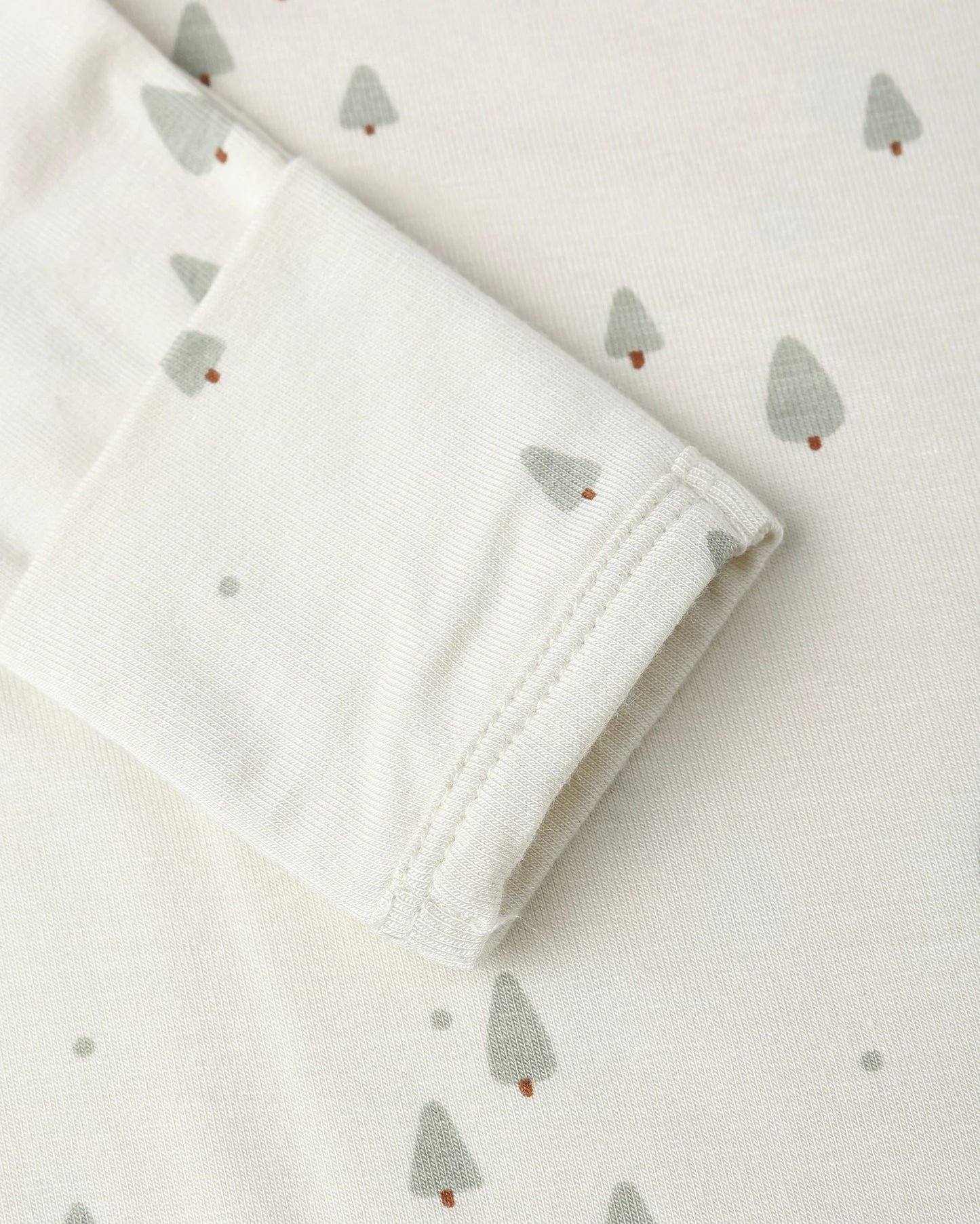 QM Bamboo Baby Gown + Hat Set