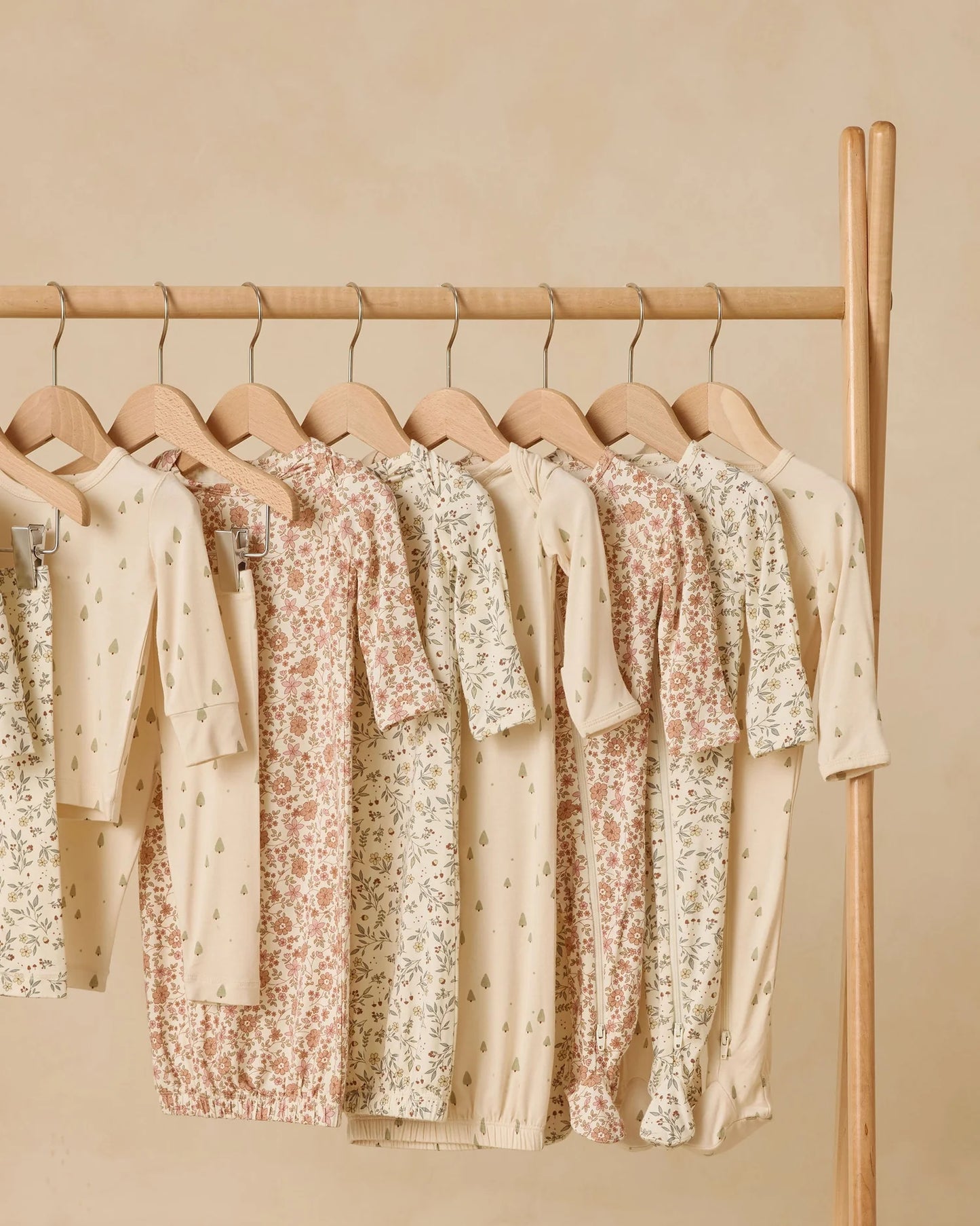 QM Bamboo Baby Gown + Hat Set