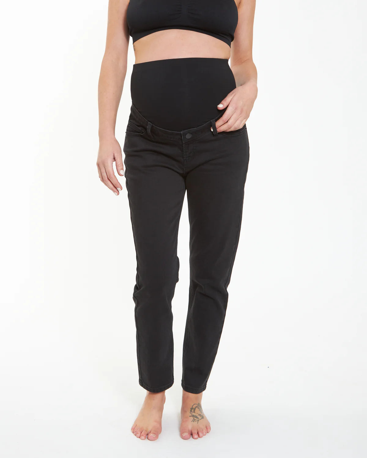 Ripe Hunter Over Bump Crop Jean in Black