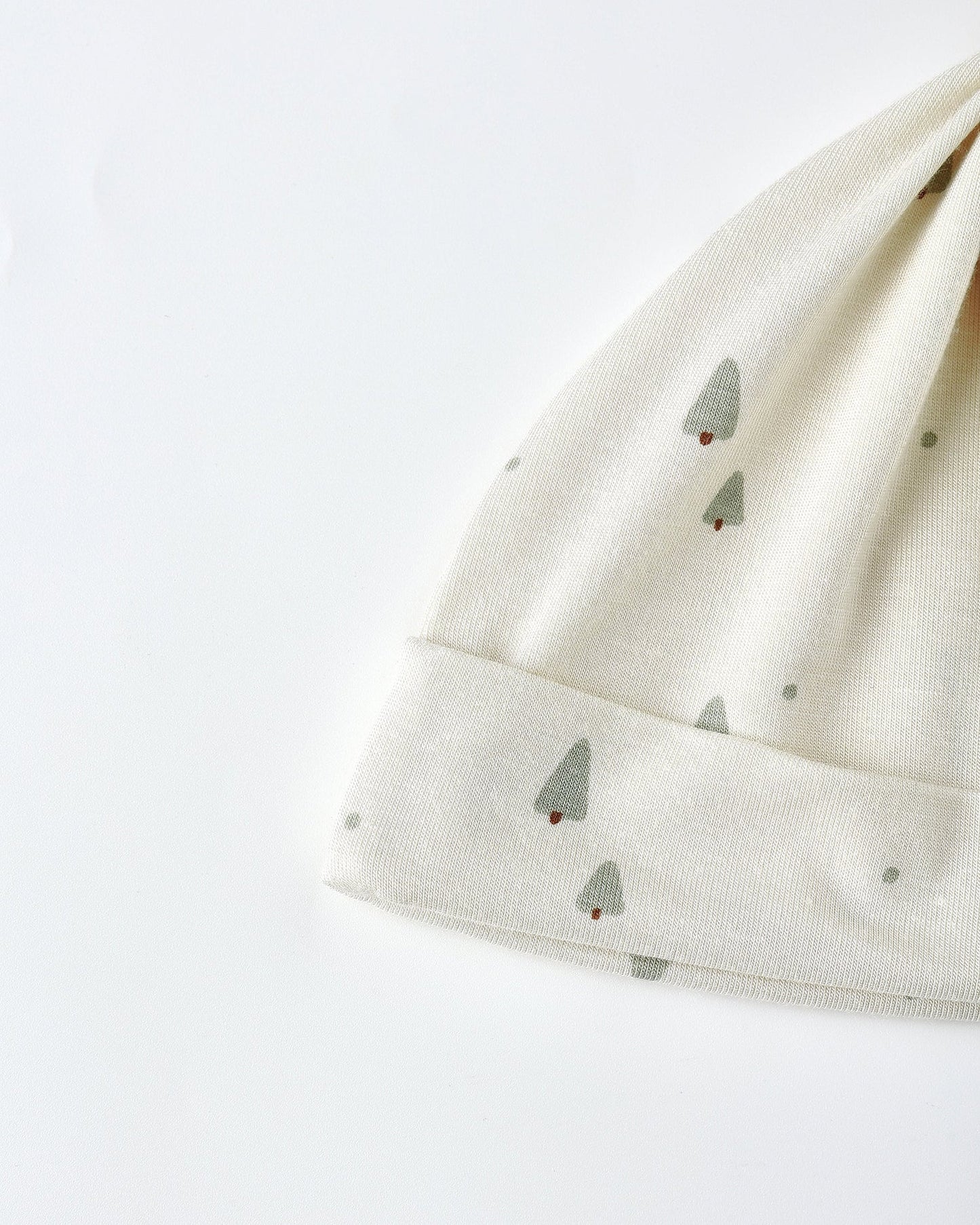 QM Bamboo Baby Gown + Hat Set