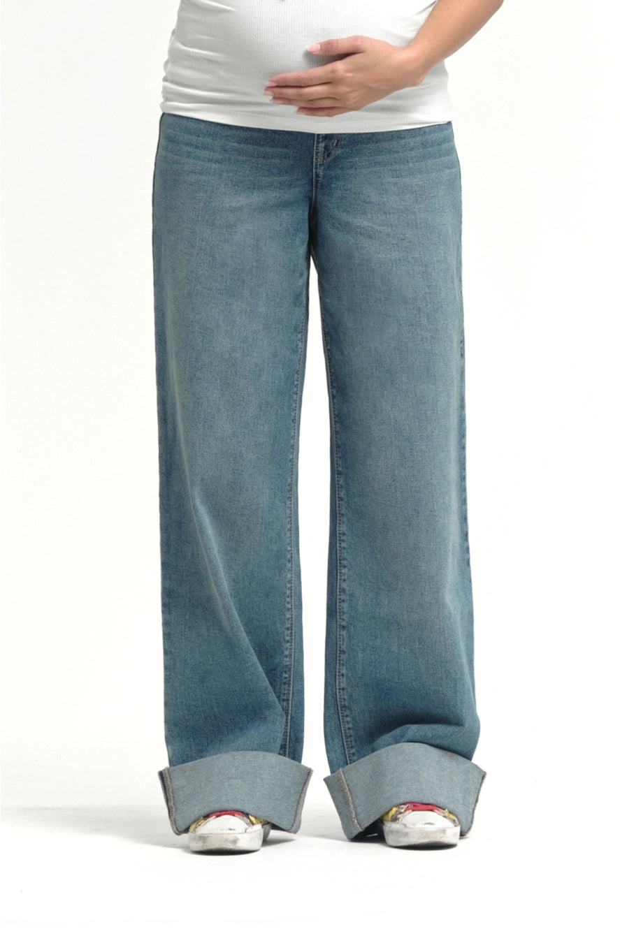 1822 Denim Maternity Wide Leg with Roll Cuff and BellyBand Jean in Willa Wash